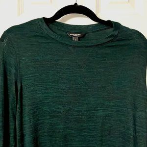 Banana Republic Luxespun Green Long-Sleeve Top